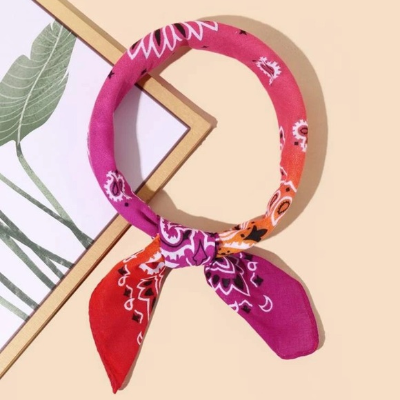 Dolls Kill Accessories - Ombré Tie Dye Bandana